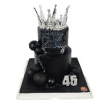 เค้ก2ชั้นสีดำ มงกุฏเงิน