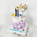 เค้กโฟโต้ สกรีนรูปภาพแบบ Pop-up พร้อมป้าย HBD ตกแต่งสีม่วงขาว