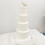 เค้กแต่งงาน 4ชั้นสีขาว บีบครีมดอกไม้ - Image 3