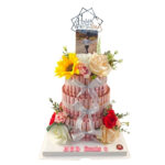 เค้กม้วนเงินตกแต่งดอกไม้สด