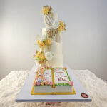 เค้กมุทิตาจิต 4ชั้น พร้อมเค้กเล่มหนังสือ