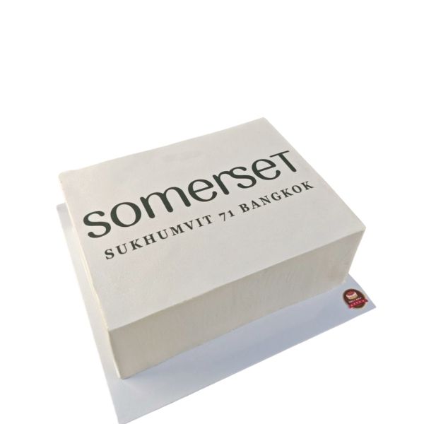 เค้กสีขาว สกรีนโลโก้บริษัท