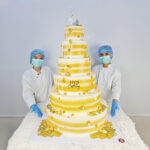 เค้ก6ชั้น สูงกว่า1เมตร ธีมสีทอง