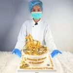 เค้กม้าทองคำ เค้กมงคลสำหรับคนเกิดปีมะเมีย ขนาด 4 ปอนด์