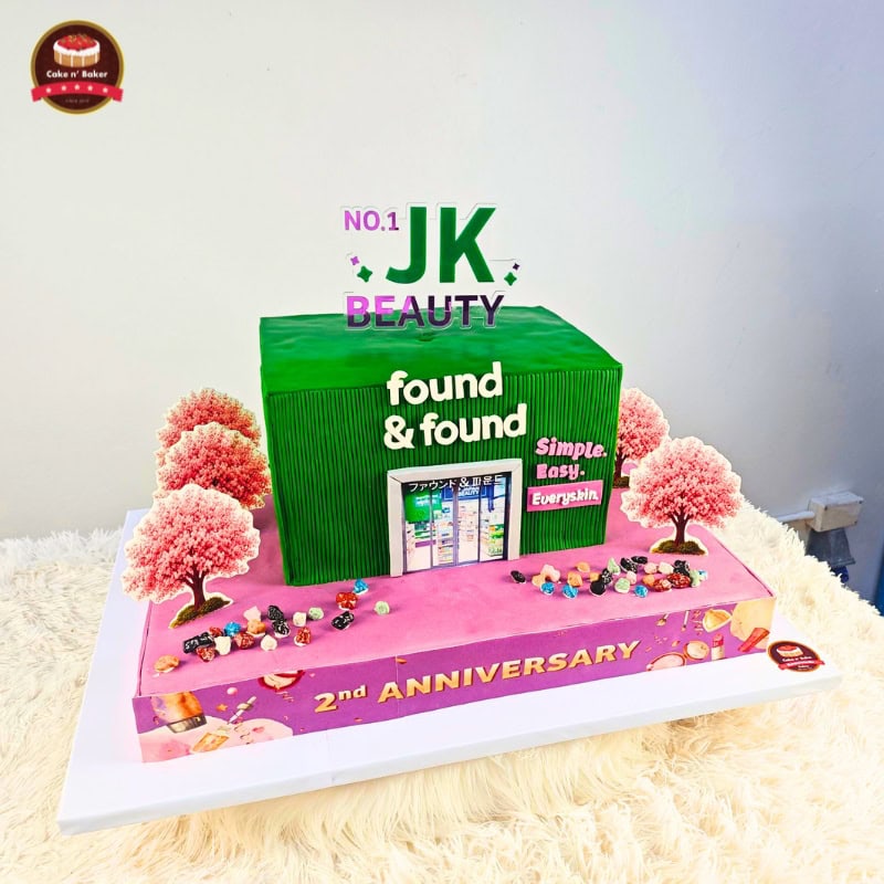 เค้กออกแบบพิเศษ found&found 2nd Anniversary 6 เค้กออกแบบพิเศษ found&found ผลิตโดย Cake n' Baker เค้กแอนด์เบคเกอร์