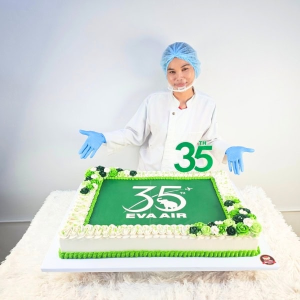 เค้กฉลองครบรอบ 35ปีสายการบิน EVA AIR 1 เค้กฉลองครบรอบ 35ปีสายการบิน EVA AIR ขนาด 20 ปอนด์