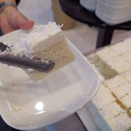 รับผลิตเค้กสำหรับร้านบุฟเฟต์และโรงแรม 10 cakebanner 10