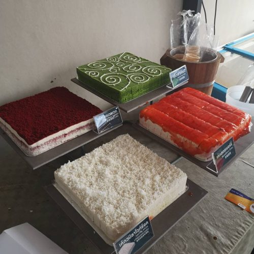 รับผลิตเค้กสำหรับร้านบุฟเฟต์และโรงแรม 4 รับผลิตเค้กสำหรับร้านบุฟเฟต์และโรงแรม