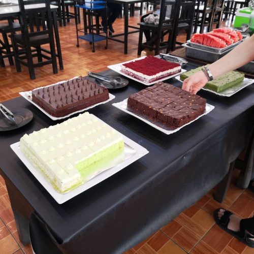 รับผลิตเค้กสำหรับร้านบุฟเฟต์และโรงแรม 6 รับผลิตเค้กสำหรับร้านบุฟเฟต์และโรงแรม