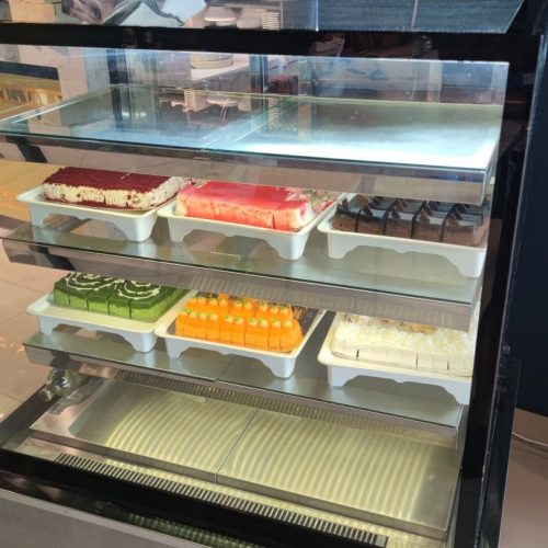 รับผลิตเค้กสำหรับร้านบุฟเฟต์และโรงแรม 8 cakebanner 8